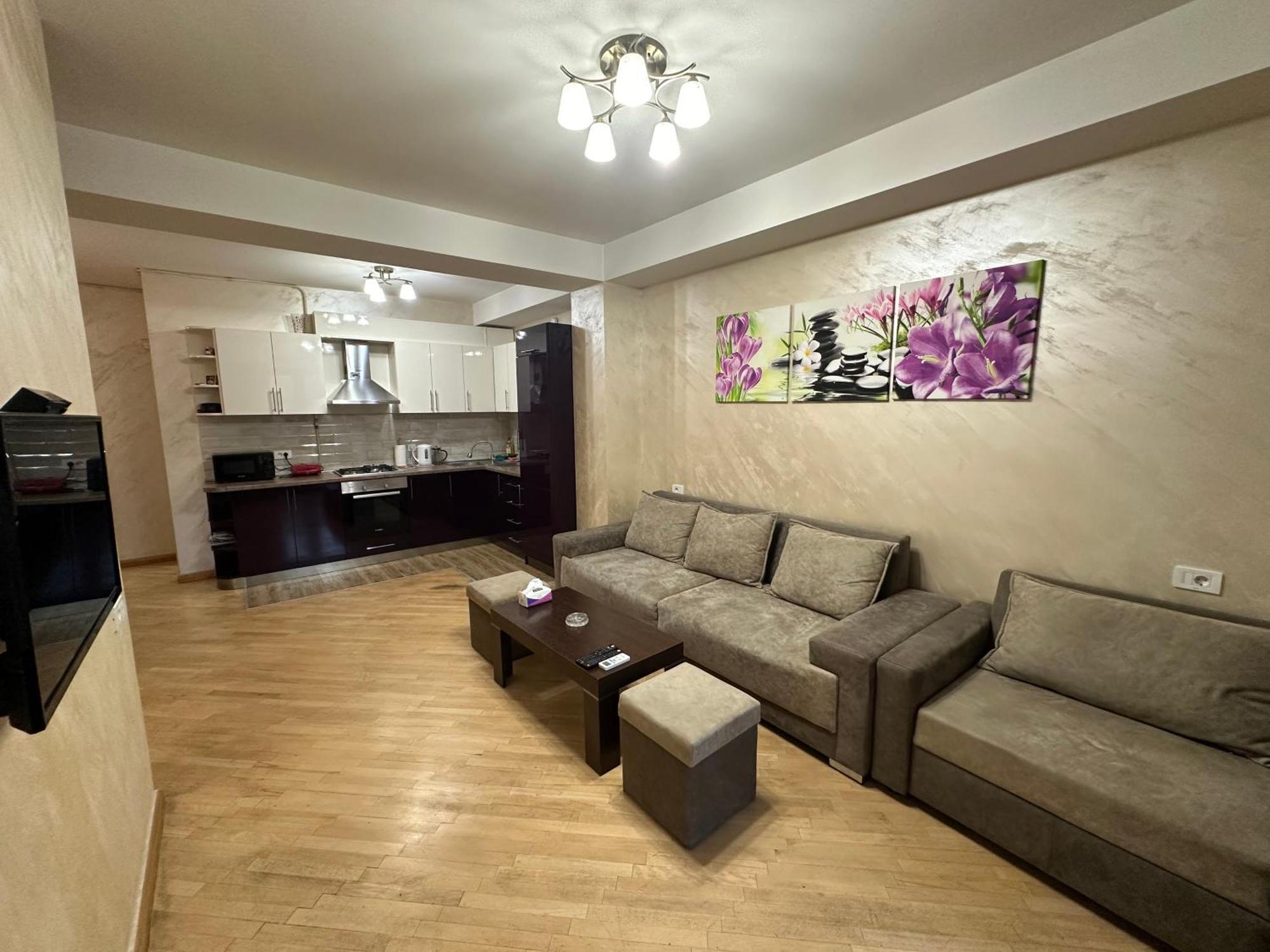 Comfortable Apartment In Center Ереван Экстерьер фото