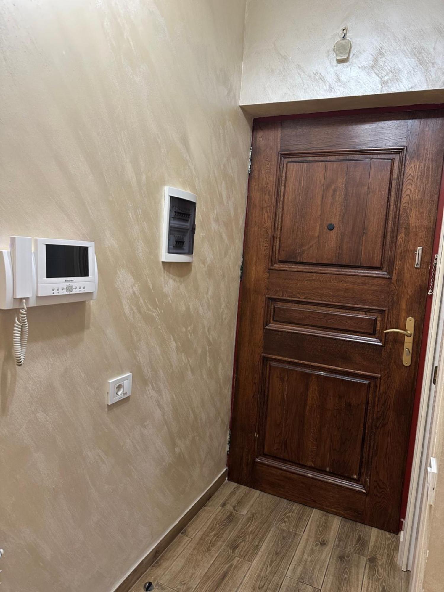 Comfortable Apartment In Center Ереван Экстерьер фото